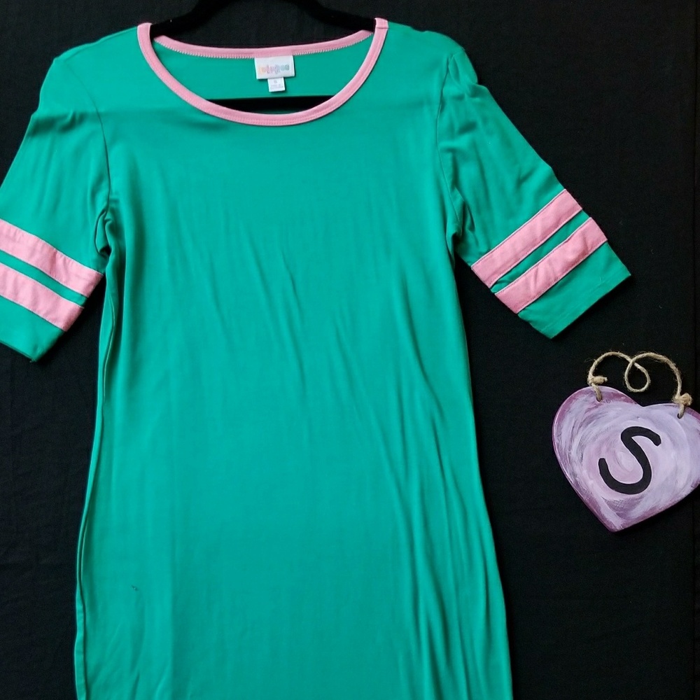 Lularoe NWT***Julia's Round 2***
